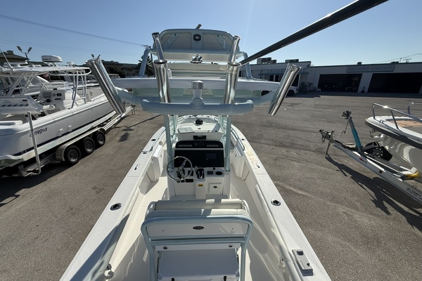 24ft Everglades Yacht For Sale
