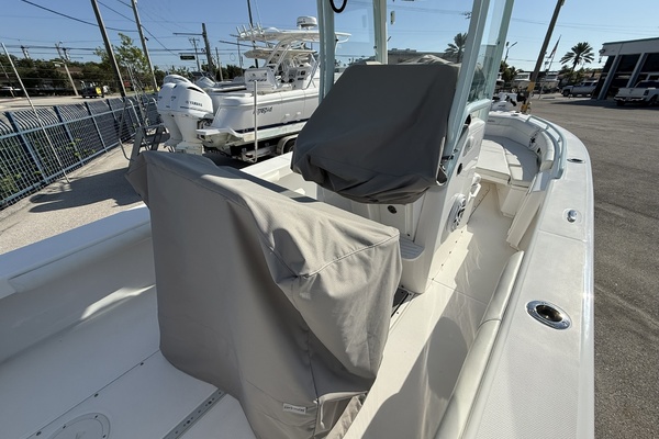 24ft Everglades Yacht For Sale