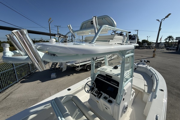 24ft Everglades Yacht For Sale
