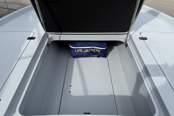 24ft Yellowfin Yacht For Sale