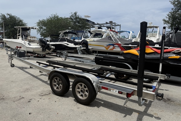 24ft Yellowfin Yacht For Sale