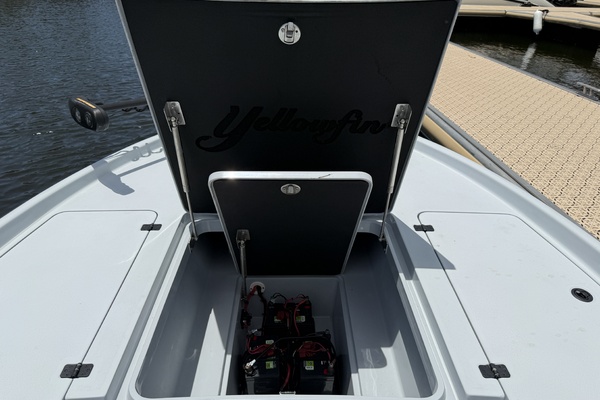 24ft Yellowfin Yacht For Sale
