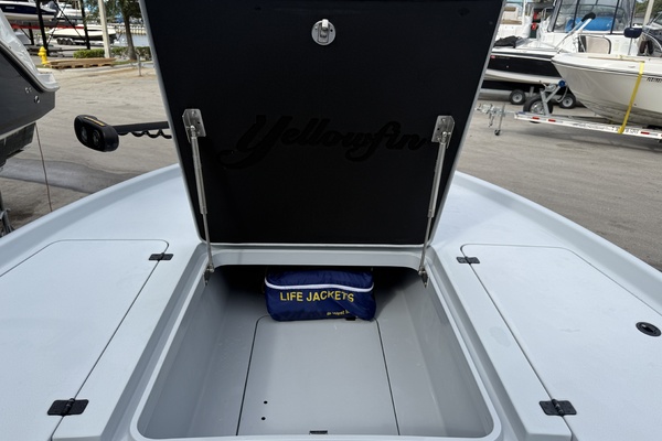 24ft Yellowfin Yacht For Sale