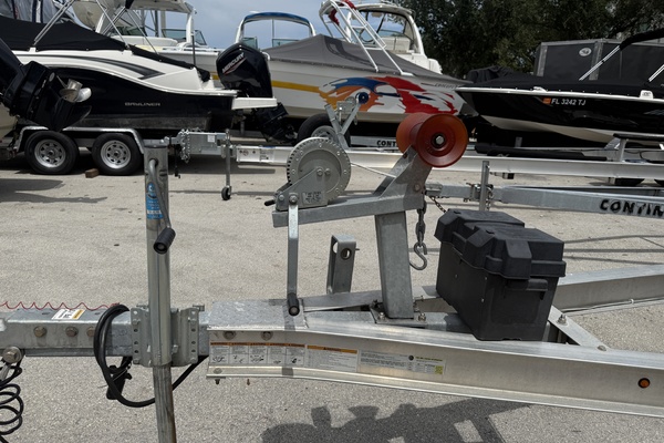 24ft Yellowfin Yacht For Sale