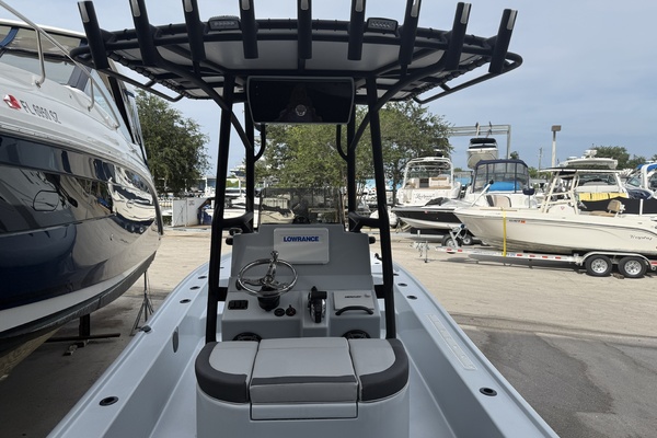 24ft Yellowfin Yacht For Sale