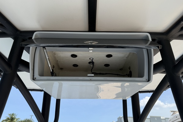 24ft Yellowfin Yacht For Sale
