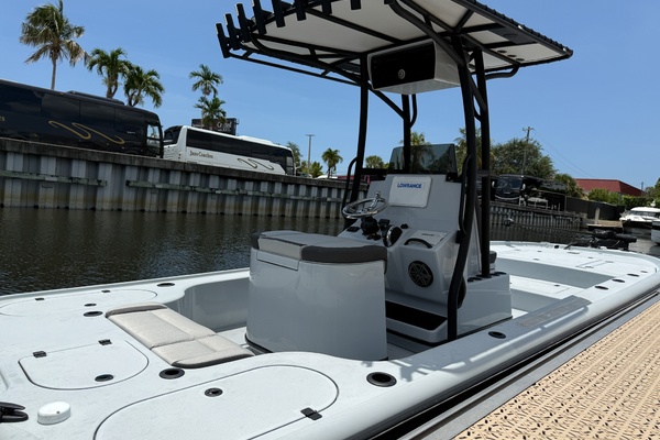 24ft Yellowfin Yacht For Sale