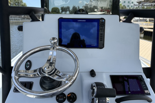 24ft Yellowfin Yacht For Sale