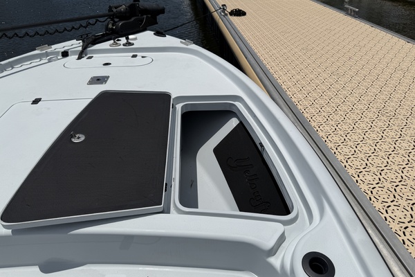 24ft Yellowfin Yacht For Sale