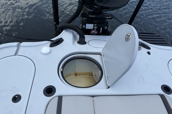 24ft Yellowfin Yacht For Sale