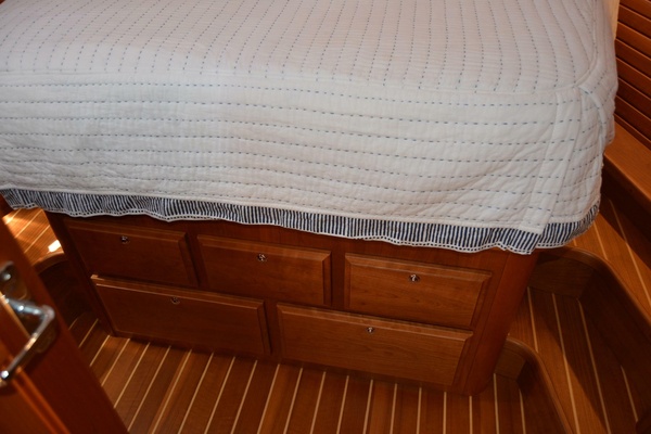 Finnegans Wake 38ft Sabre Yacht For Sale