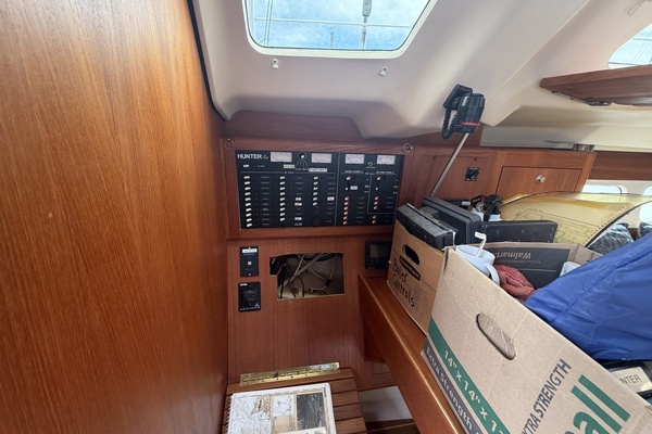 41ft Hunter Yacht For Sale