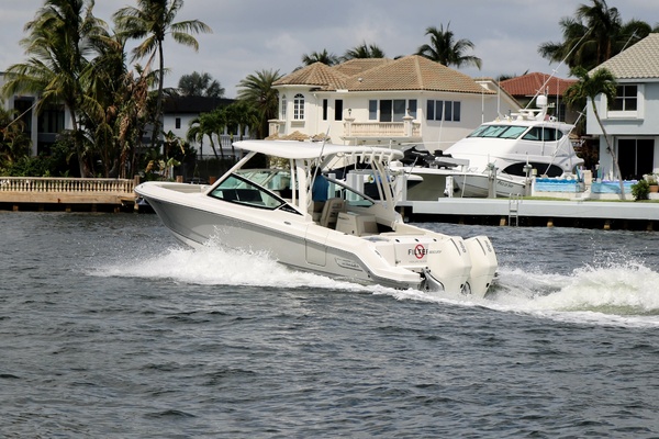 Boston Whaler 28 NO FILTER - Exterior Profile