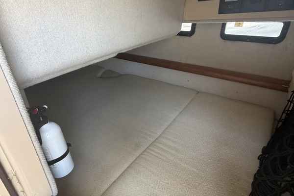 30ft Cutwater Yacht For Sale