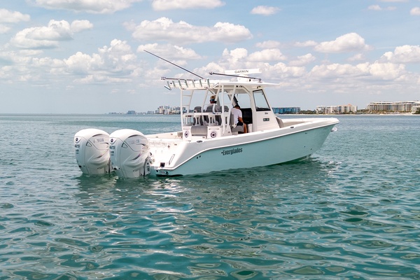 35ft Everglades Yacht For Sale