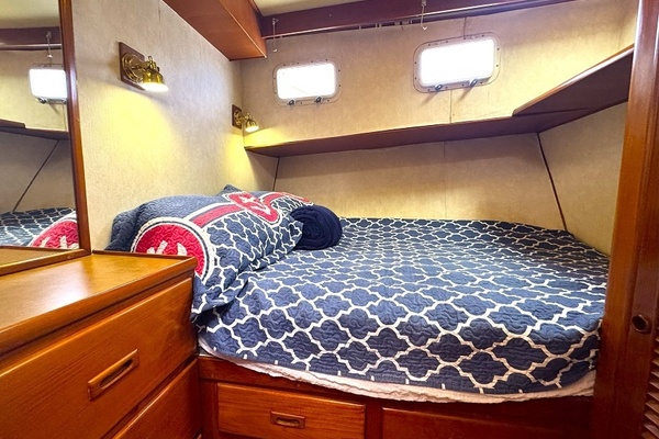 Boat Hair Don t Care 48ft Offshore Yachts Yacht For Sale