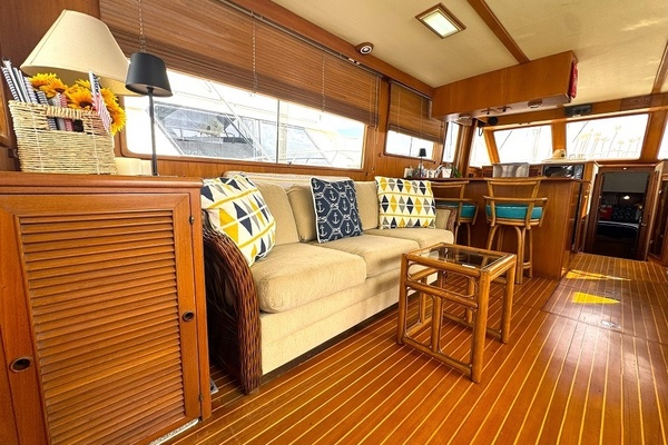 Boat Hair Don t Care 48ft Offshore Yachts Yacht For Sale