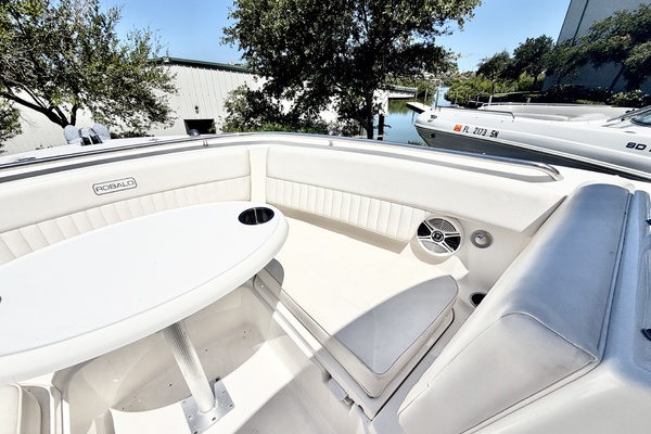 24ft Robalo Yacht For Sale