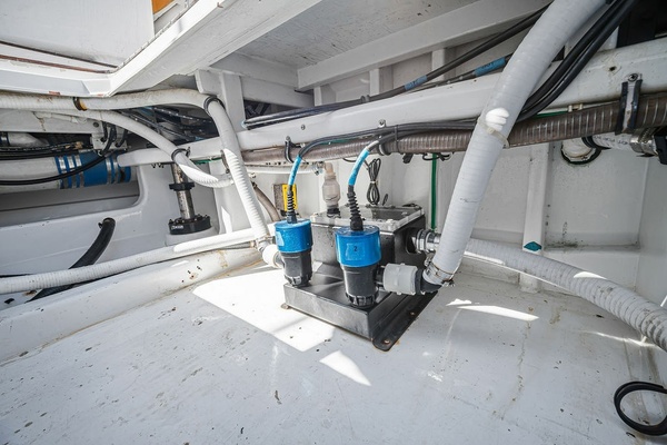 48ft Merritt Yacht For Sale