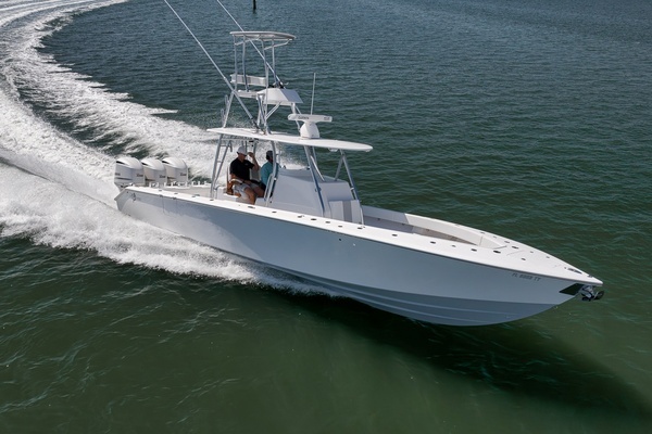 Custom Island Runner/Marquesa Yacht For Sale