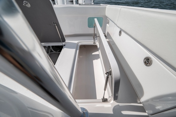 Custom Island Runner/Marquesa Yacht For Sale