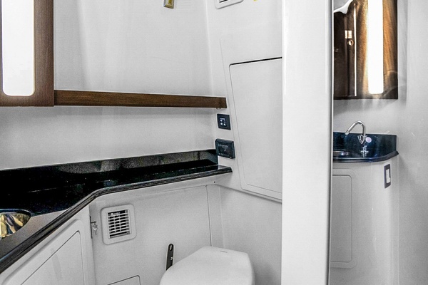 45ft Grady White Yacht For Sale