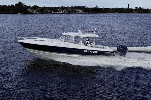 41ft Intrepid Yacht For Sale
