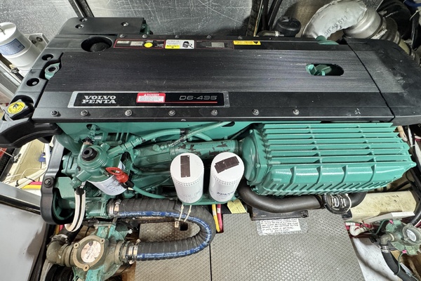 Splash  amp  Dash 47ft Carver Yacht For Sale