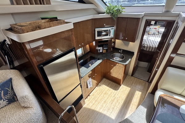 Splash  amp  Dash 47ft Carver Yacht For Sale