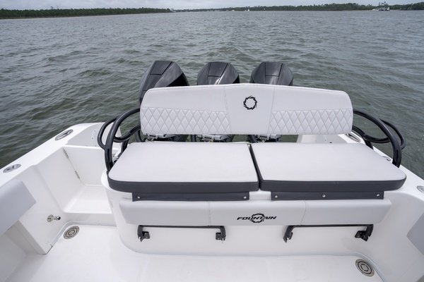 34ft Fountain Yacht For Sale