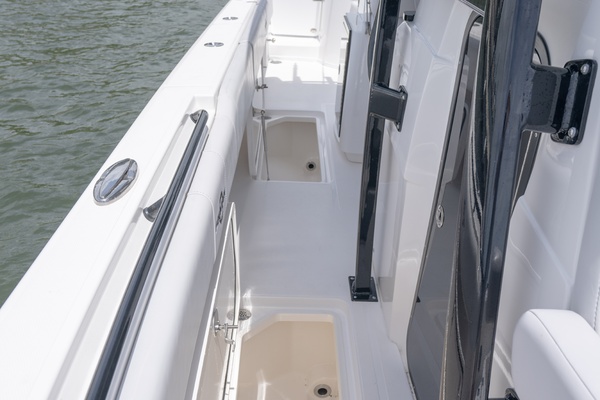 34ft Fountain Yacht For Sale