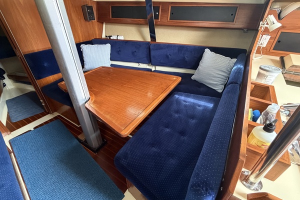 36ft Pearson Yacht For Sale