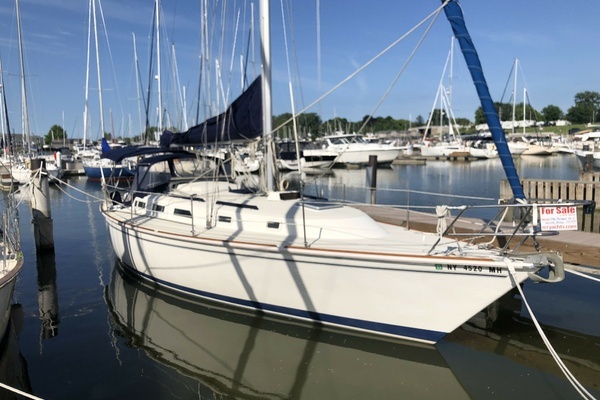 36-ft-Pearson-1986-- Buffalo New York United States  yacht for sale