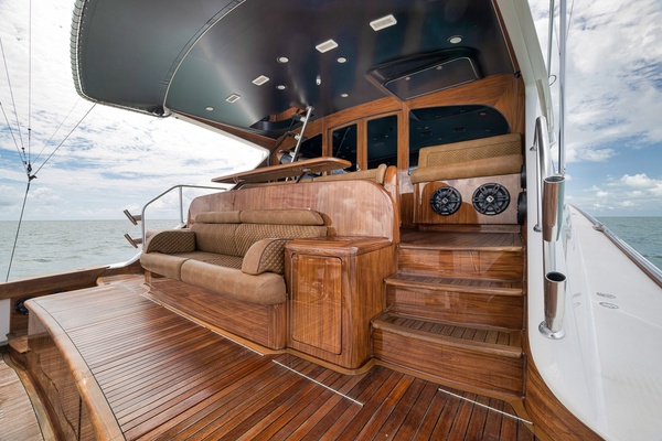 SIR REEL 92ft Viking Yacht For Sale