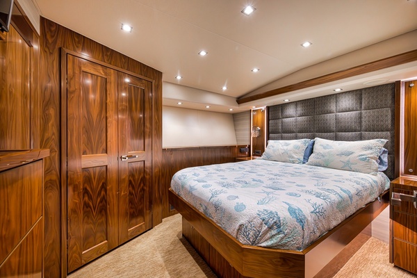 SIR REEL 92ft Viking Yacht For Sale