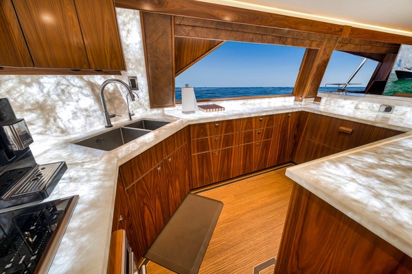 SIR REEL 92ft Viking Yacht For Sale