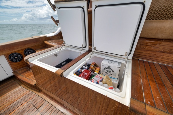 SIR REEL 92ft Viking Yacht For Sale