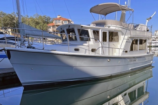 38-ft-Helmsman Trawlers-2016-38 Pilothouse-Bliss Charleston South Carolina United States  yacht for sale