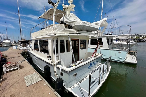 Bliss 38ft Helmsman Trawlers Yacht For Sale