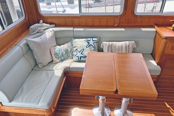 Bliss 38ft Helmsman Trawlers Yacht For Sale