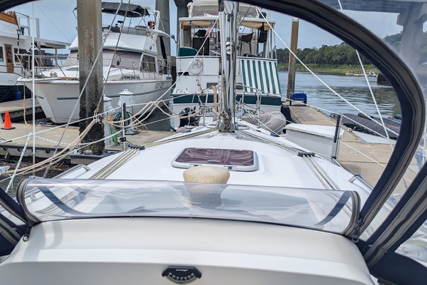 Retreat 33ft Hunter Yacht For Sale