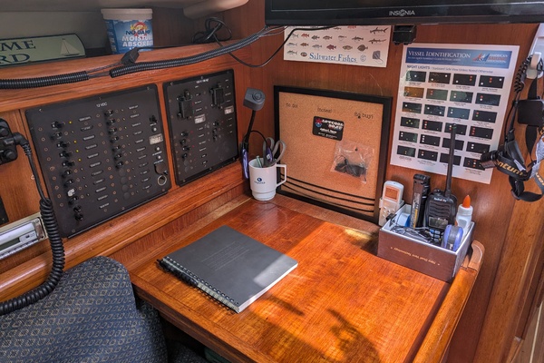 Retreat 33ft Hunter Yacht For Sale