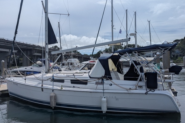 2006 Hunter 33
