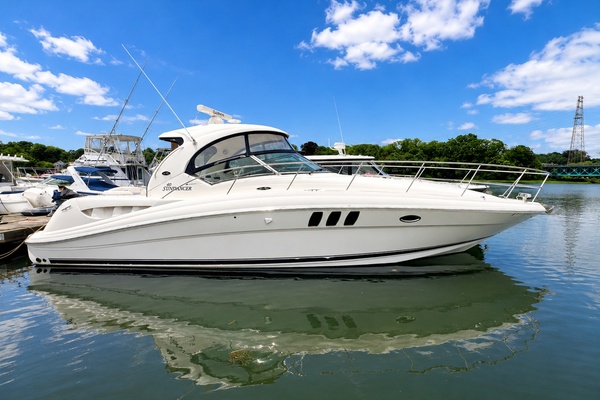 40ft Sea Ray Yacht For Sale