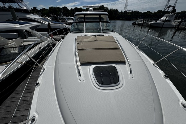 40ft Sea Ray Yacht For Sale