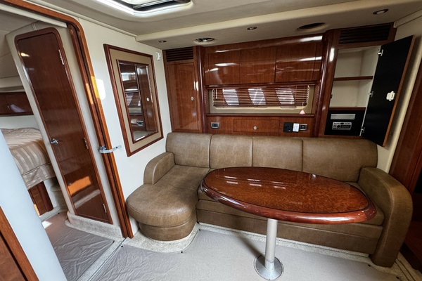 40ft Sea Ray Yacht For Sale