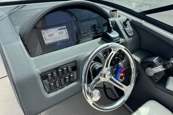 2021 Regal 29