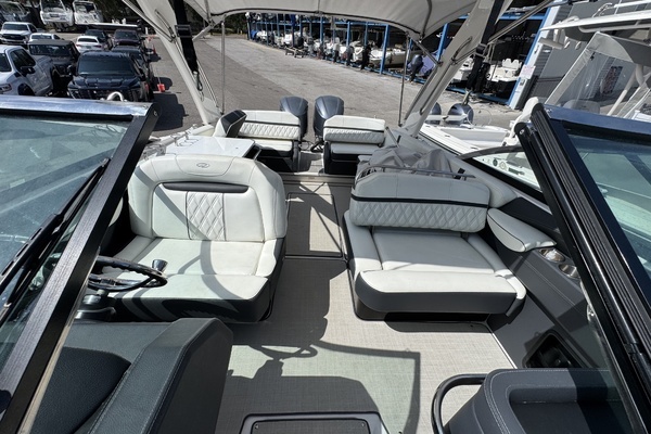 2021 Regal 29