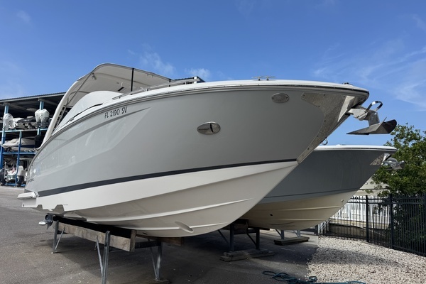 29-ft-Regal-2021-290 OBX- Largo Florida United States  yacht for sale