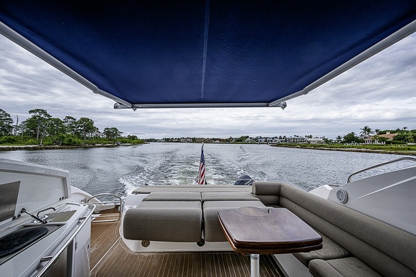Sunseeker 62 EAGLE II - Cockpit